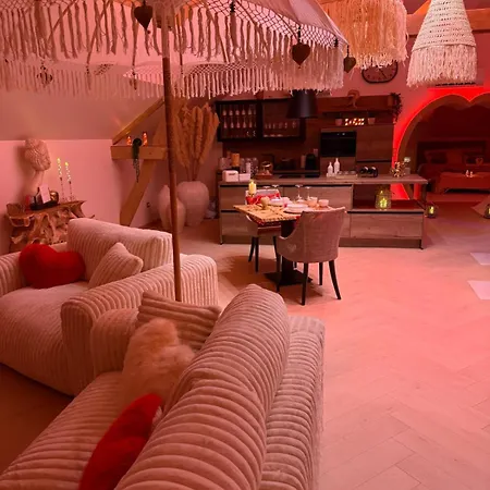 Romantic - So Lovely Bailleval