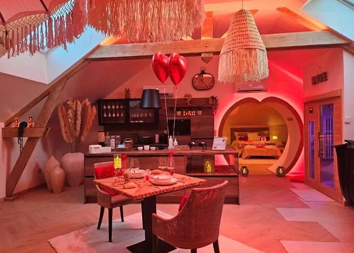 Romantic - So Lovely Bailleval